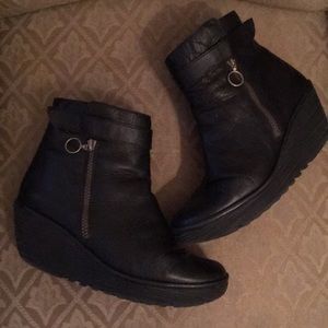 Fly London boots size 41